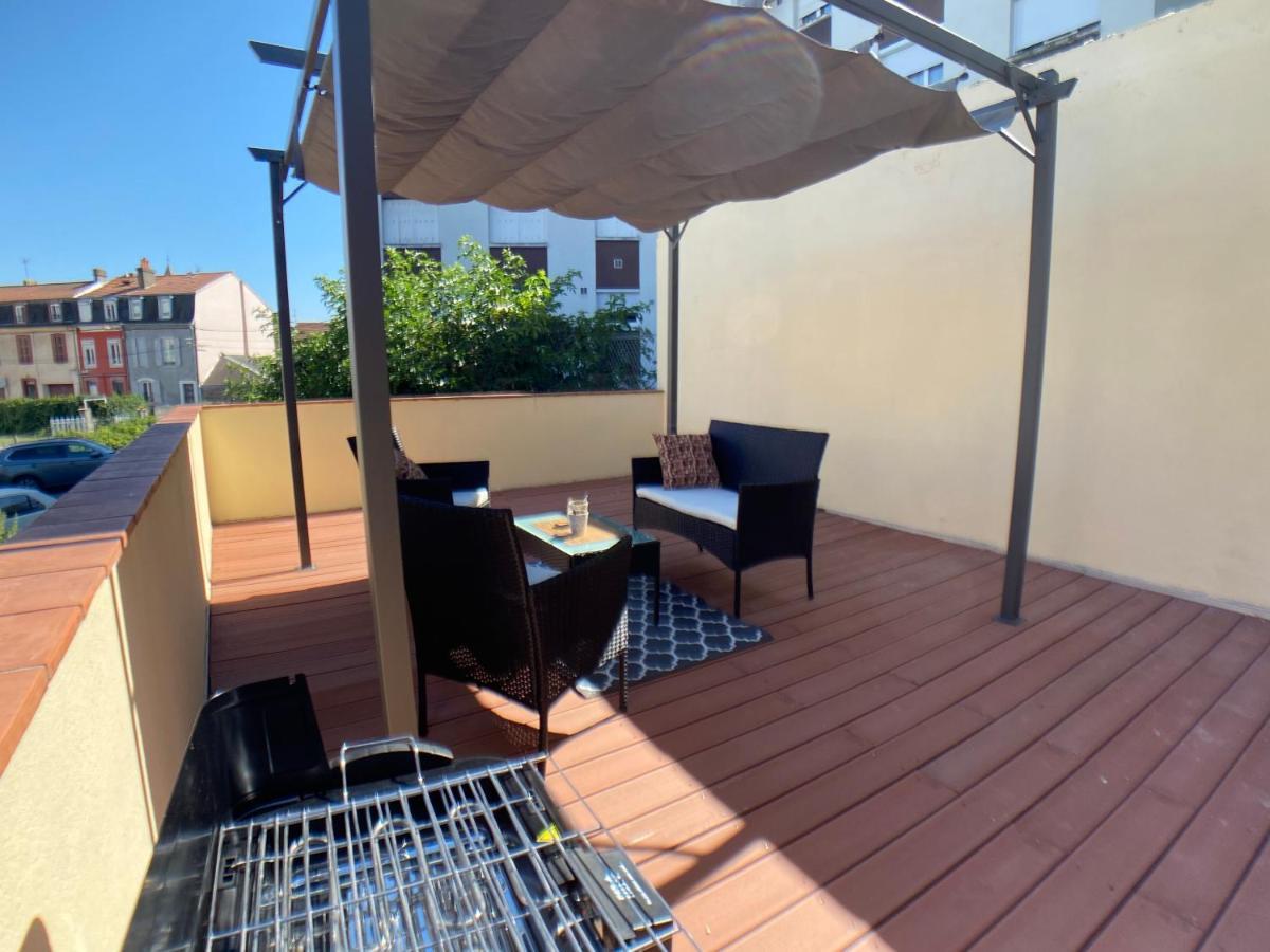 Studio Climatise Et Grande Terrasse Tarbes Centre Exteriör bild